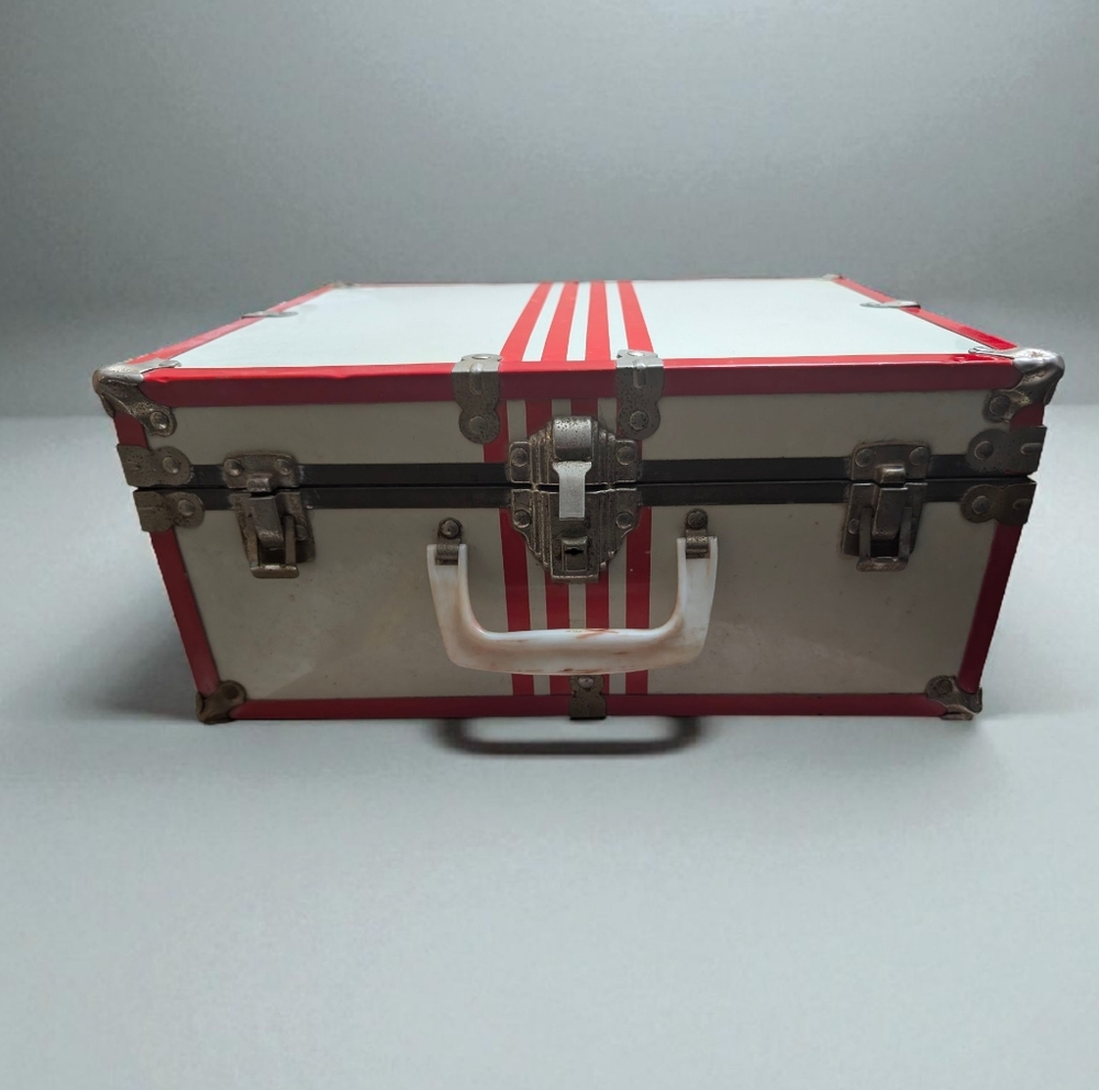 Gorgeous Red Striped White Carrying Case Metal Trunk  1950s Chicago Skate Co